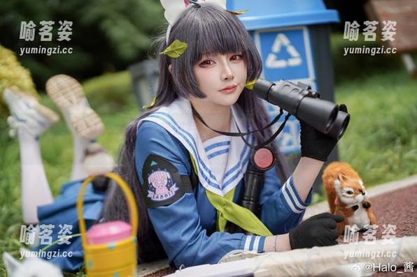 Halo_酱 终于等到Halo_酱的最新照片,但那袋黄豆粉更想让我一观再观。