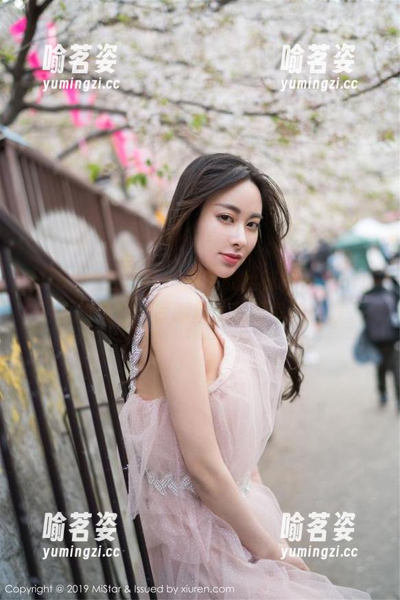 MiStar魅妍社-Ashely丽丽 MiStar魅妍社 - 厚实的丝袜和Ashely丽丽的结合,原图总让我想多看几眼。