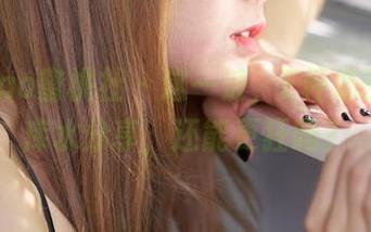 MiiTao蜜桃社 – 这一波，E杯奶茶的死库水分享，还能更狂吗？