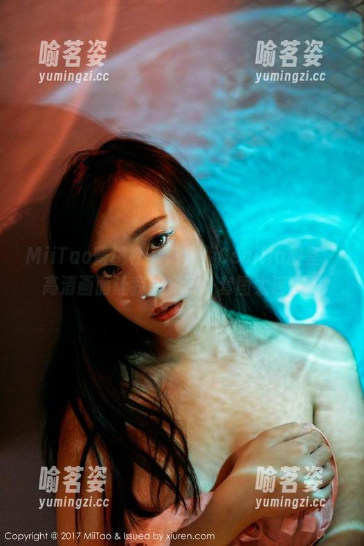 MiiTao蜜桃社-陆萱萱Cecilia MiiTao蜜桃社 - 陆萱萱Cecilia教室,高清画面让我想多了…套图太迷人了