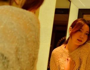 PANS写真 – 小倩的眼镜图包：我竟然开始佩服配饰了？