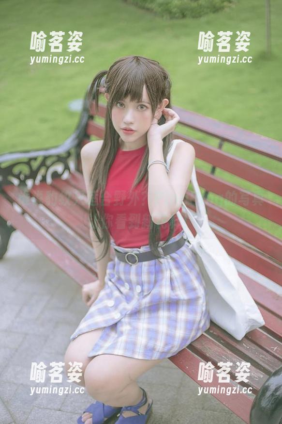 PingPing 谁说豹纹只适合野外?PingPing的写真让你看到新花样!