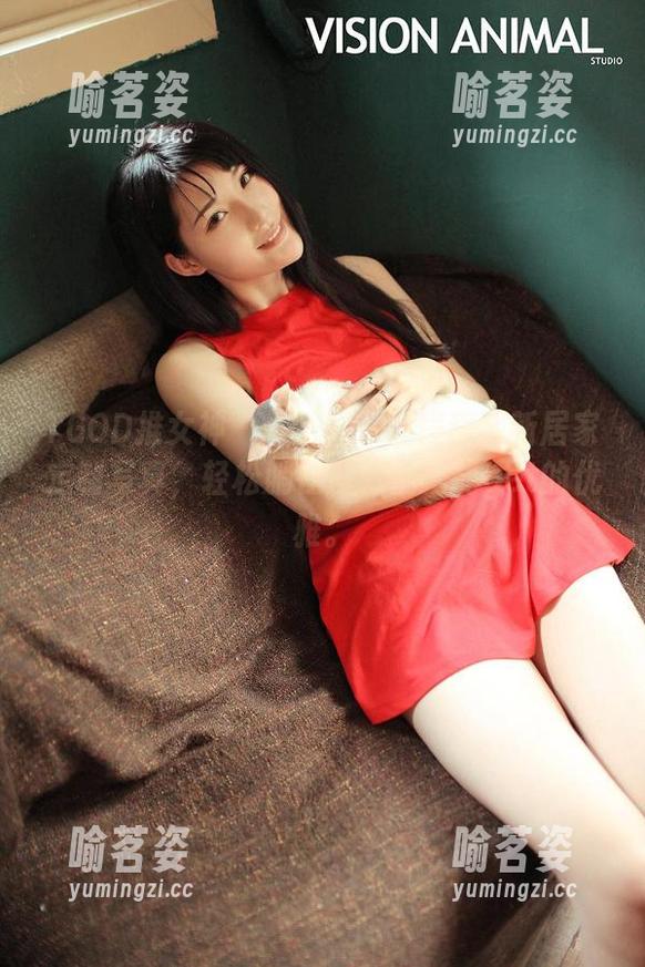 TGOD推女神 - Kiren_程程程全新居家定制写真，轻松躺在沙发上就能get的优雅。