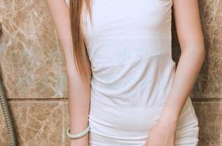 TouTiao头条女神 – 小白兔？不，是周熙妍！快来图库下载这份无敌可爱。