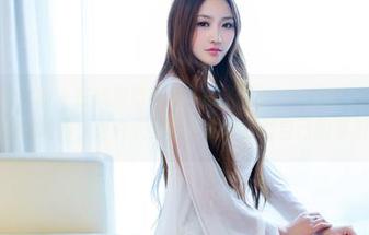 TuiGirl推女郎 – 在线浏览李丽莎的天台——一个让人想要躲避喧嚣的地方，也许在这里，我会找到自己的节拍。