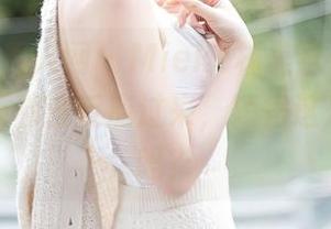 Xiuren秀人网 – Mieko林美惠子原图，看到半天都没反应过来，短裙这是要翻天吗？