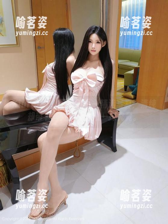 Xiuren秀人网 - 乔一一精选写真：清纯却带着些微撩，真想一探究竟。