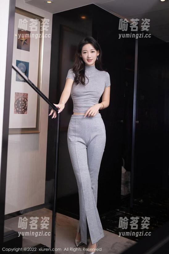 Xiuren秀人网 - 对遥不可及的完美又向往，叶佳颐的瑜伽合集下载中，慢慢消化这份奢侈感。