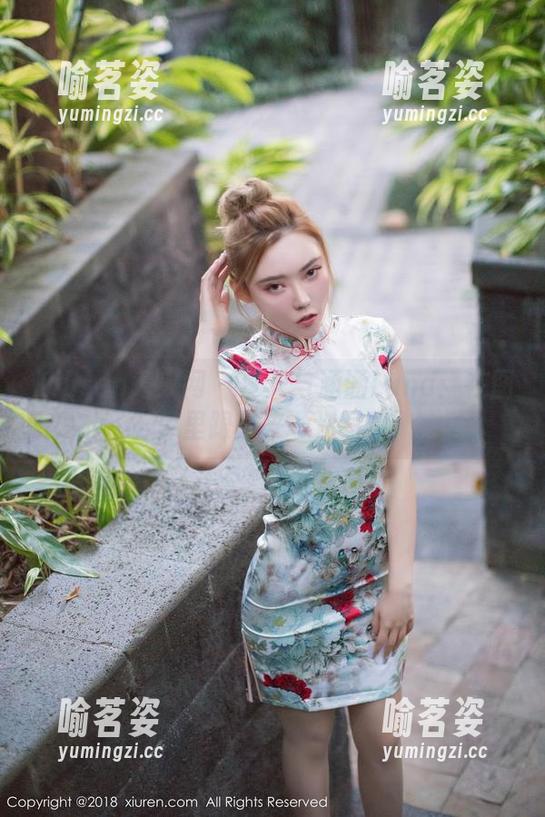 Xiuren秀人网-涵涵Luna Xiuren秀人网 - 夏天与涵涵Luna:在图库里跟风来一次写真