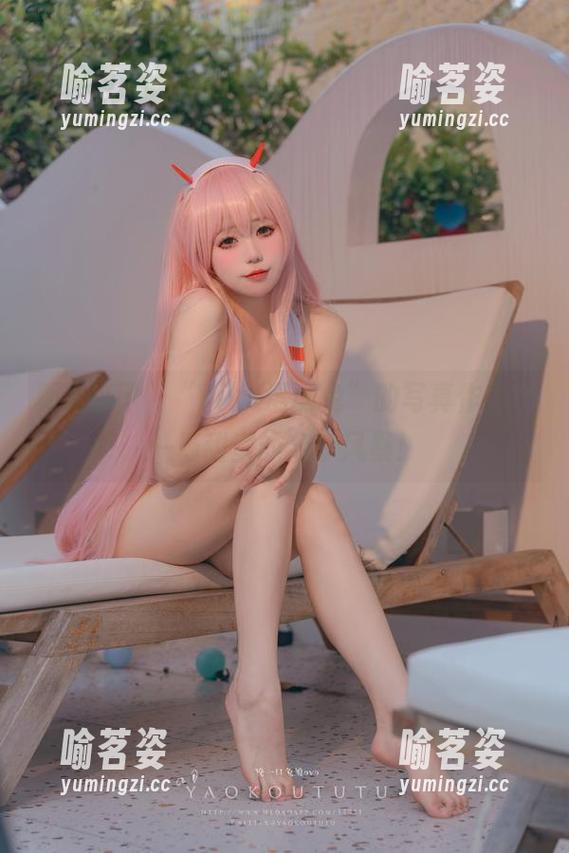 Yiko湿润兔 夏天来了,“Yiko湿润兔”的写真作品,一场甜蜜的分享风暴!