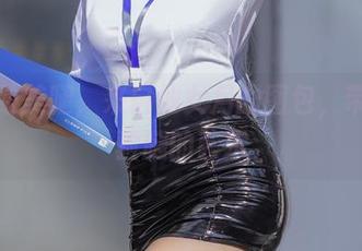不只是美腿，来自仙女月的图包，带你体验腿的艺术