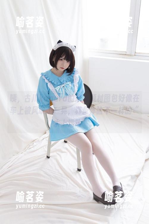 古川kagura 咦,古川kagura的泳池题材图包好像在车上被风吹了一晃,真是体验不一样的“水上运动”。
