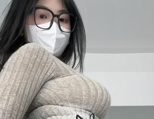 微密圈 – 男友视角下的可爱的肉巴全套，留给我拍照的时间越来越少！