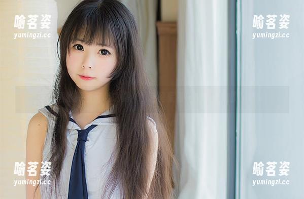 向小圆 向小圆的高清蓝色之夏:图包里藏着一些奇怪的脚丫子!