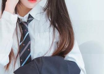 喵糖映画图集，黄昏下JK的姿态，不同寻常又让人好奇…