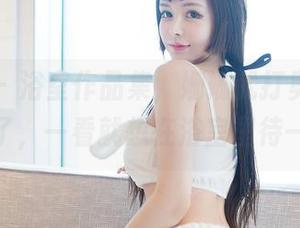 嗲囡囡 – 浴室作品集，姗姗就打奥特曼又出新招了，一看就想在浴室里待一整天。