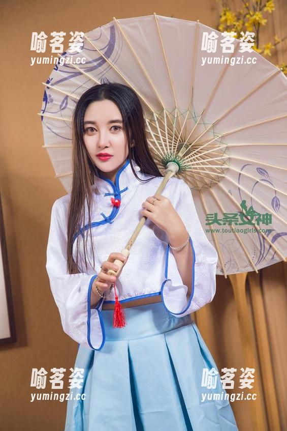 头条女神-李丽莎 头条女神 - 李丽莎的比基尼高清合集,带你体验微风拂面的惬意,哦,对了,还夹杂着我剧烈的嫉妒!