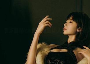 别想太多，奈汐酱Nice校服原图让人误以为真有人敢迟到！