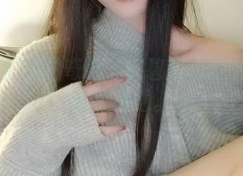 嫣嫣子的私拍奇遇：在碧蓝档案中与妃咲轻柔相遇。