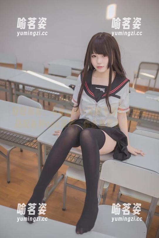 轻轻松松，宅夏yoko又放飞自我，肉丝搭配各种cos资源，你会想要尝试吗？