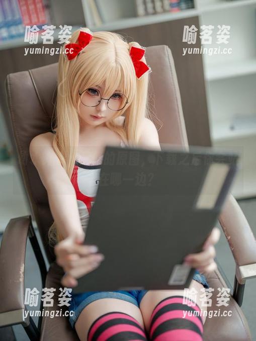 幼水铃衣 幼水铃衣,天使的原图,下载之后你会站在哪一边?
