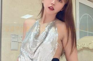 微密圈 – 写真中的套装游戏：张思允nice又玩起了迷藏