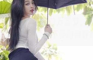 微密圈 – 每年都期待的万圣节，徐珺大哥的图集，请问下载要不要附带评论呢？