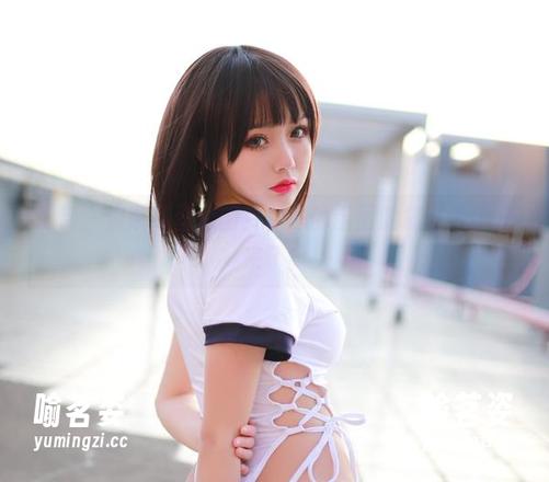 最新一波草莓蛋糕图片，您的蛋蛋的搞怪哲学又来了！