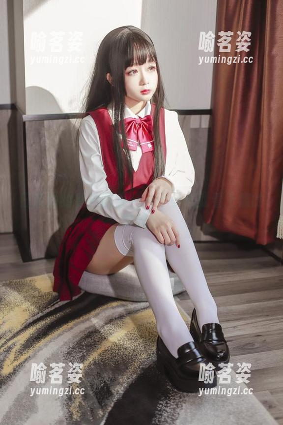 日奈娇 日奈娇的私拍图集:一不小心就看上瘾的学妹!