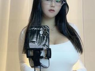 微密圈 – 是可馨吖的美脚，在线引发一波关注，图集了解一下？