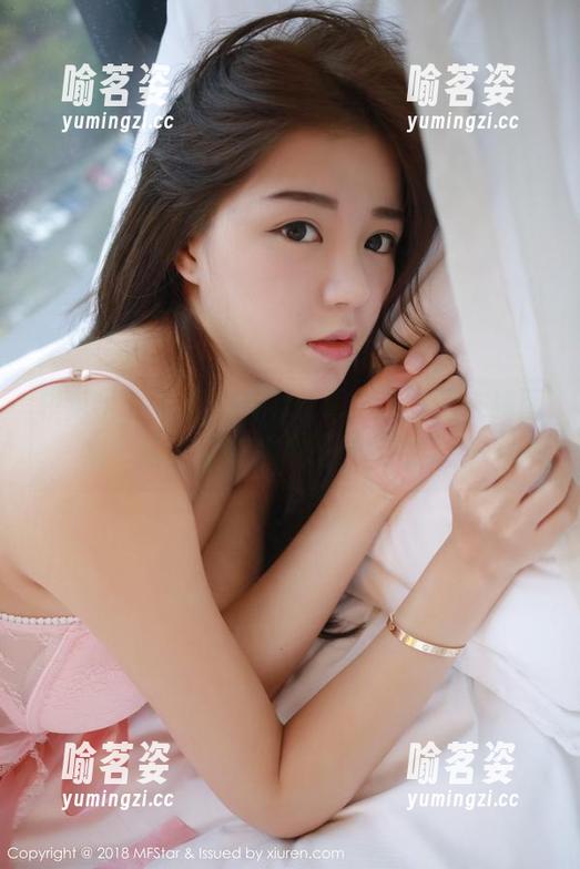 模范学院 - 看SiByl李思宁比基尼在线图集，脑子里满是海浪与风的声音…