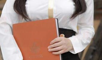 模范学院 – 高清图片：草莓兔兔的“妹妹”这次又搞了点新花样。
