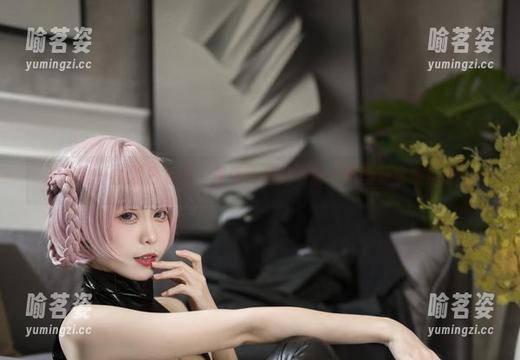 樱岛嗷一 樱岛嗷一的夏日私拍,是海天还是书香?美图等你来解谜!