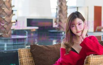 爱蜜社 – 看！芝芝Booty的私房写真，白得像是刚从云里掉下来！