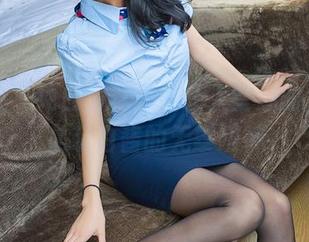 爱蜜社 – 纯白写真里最让人窒息的，竟然是萌白酱的无辜眼神
