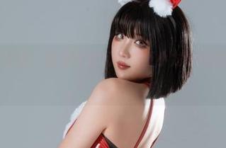 下载也要有趣，免费领取瓦斯塔亚小龙虾的搞怪女仆时刻！
