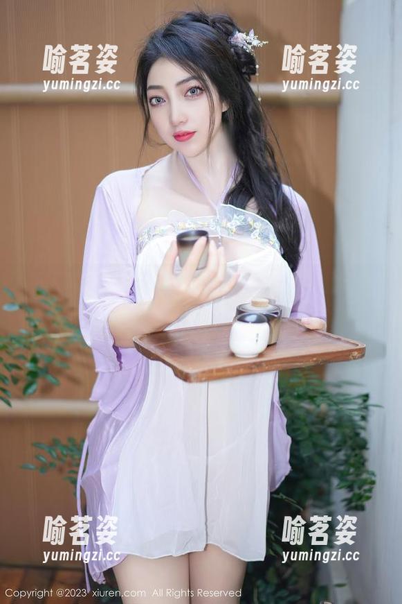 秀人网 - 一场优酱的泳装聚会：原图与合集，水平线再上升！