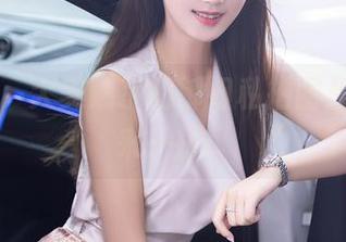 秀人网 – 大美媚京的御姐私拍图集，给我来一打！