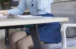 秀人网 – 线上免费，无需付费，晓梦may的毛衣作品值得好奇
