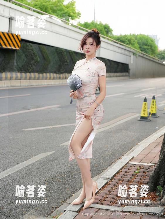 秀人网-白洁Bessie 秀人网 - 大家注意,白洁Bessie的白衬衫即将令人发狂!原图献上,资源随手就来,不用谢!