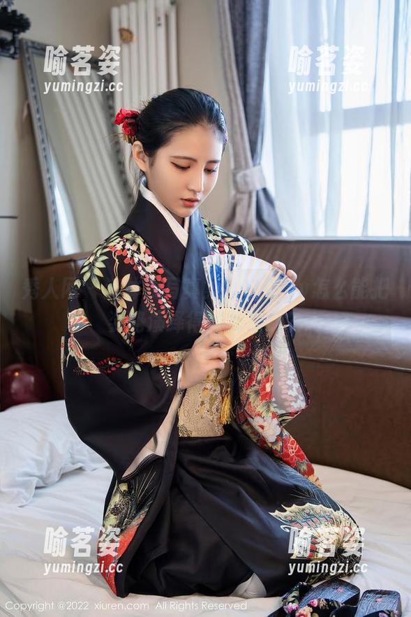 秀人网-白芷yy 秀人网 - 连体衣写真集:白芷yy怎么能把姿势演绎得如此放肆?