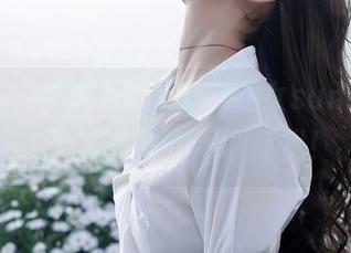 秀人网 – 美图模式开启，龙女sunny在海边，连海浪都不敢打扰！