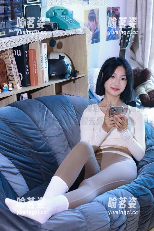 绮梦摄影 - 说到章章的海边写真，最新的那几张就是让我想立刻去旅行的理由。