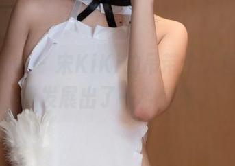 花漾show – 宋KiKi的吊带个人图库，精选发展出了一种情愫。