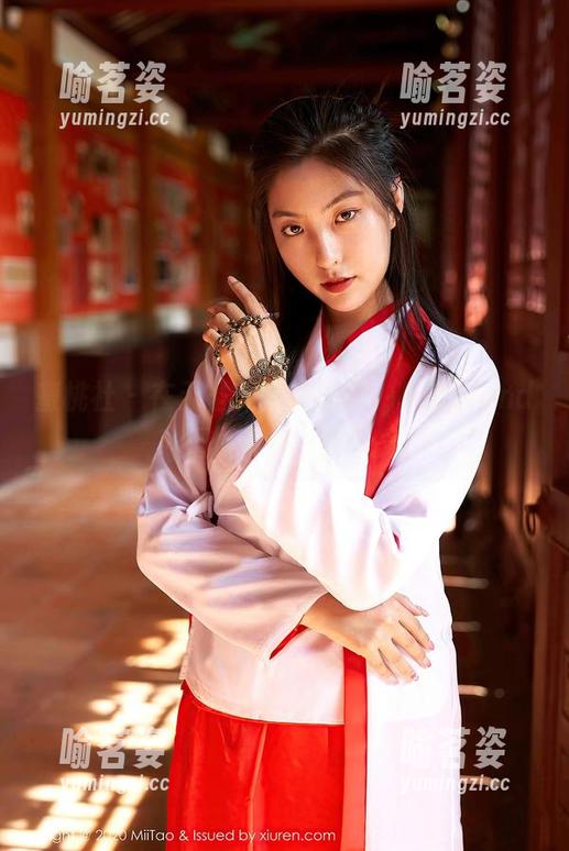 蜜桃社 - 在无圣光的修道院，静香Mandy图集带你一探究竟
