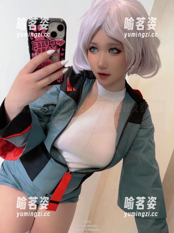 贝贝琪Becky 原图里的贝贝琪Becky,血色修女引发的又一场‘教堂风波’