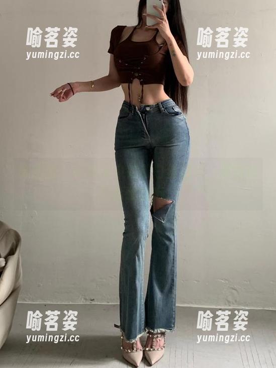 微密圈 - 陈佩奇小姐的白丝福利，原图也挺抢眼的嘛。