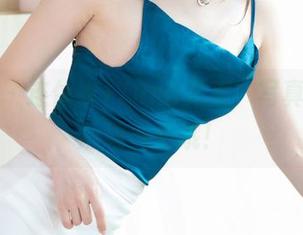 青豆客 – 连体衣+Yumi尤美：写真合集，后果自负哦！